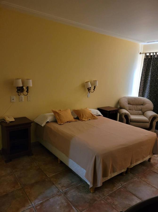 Hotel Portico Norte Tartagal Kültér fotó
